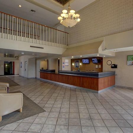 Motel 6-Santa Ana, Ca - Irvine - Orange County Airport Екстериор снимка